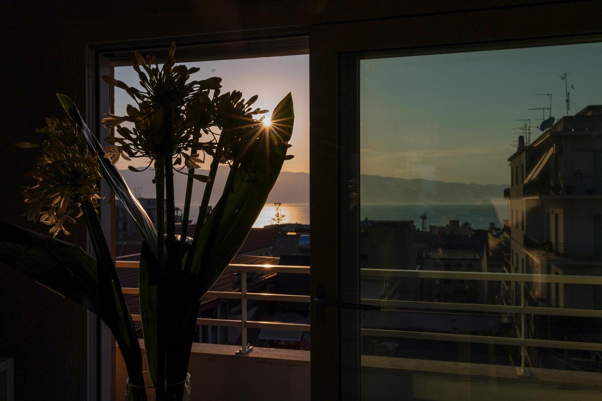 B&B Pellicano Guest House Ρέτζιο ντι Καλάμπρια Εξωτερικό φωτογραφία