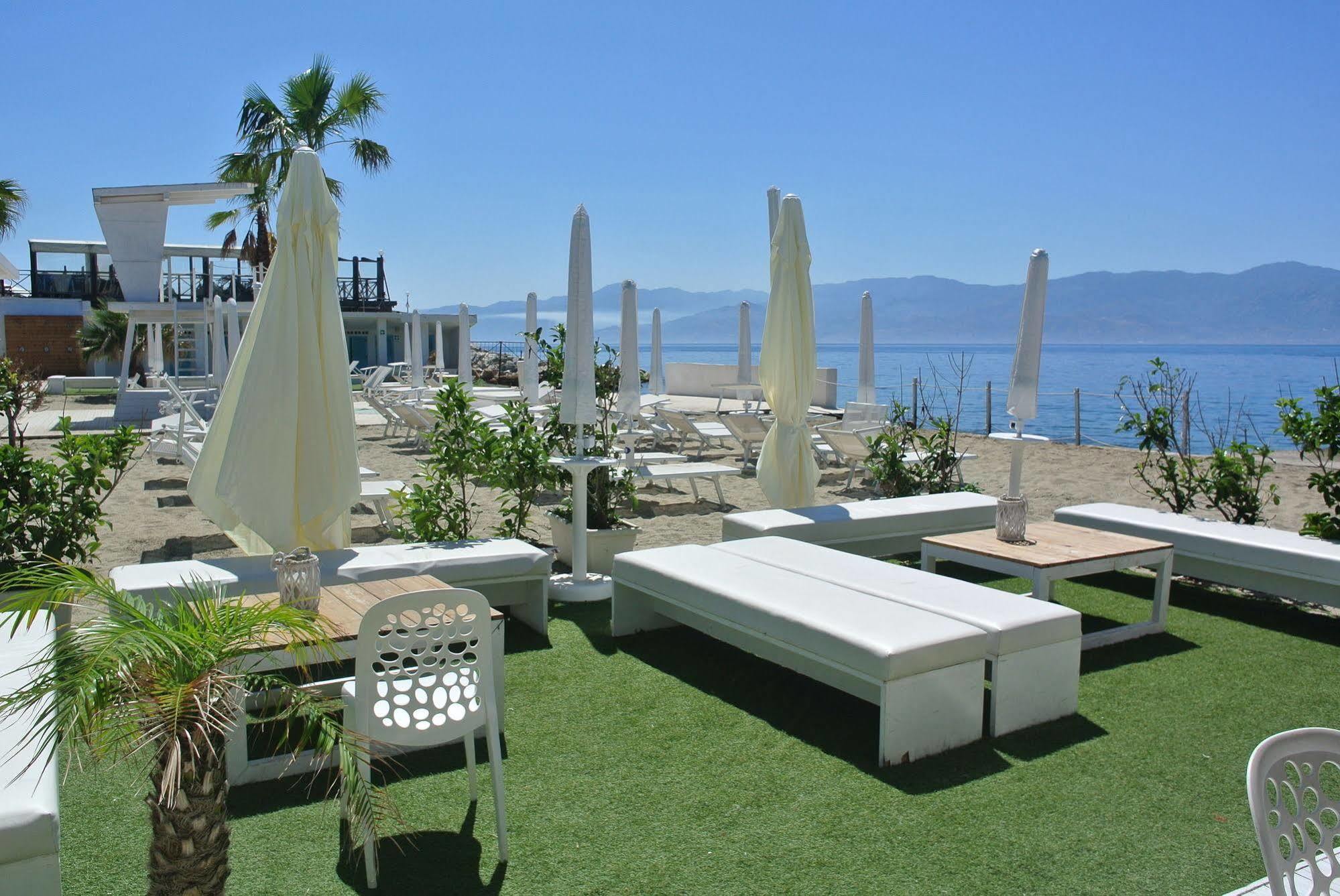 B&B Pellicano Guest House Ρέτζιο ντι Καλάμπρια Εξωτερικό φωτογραφία